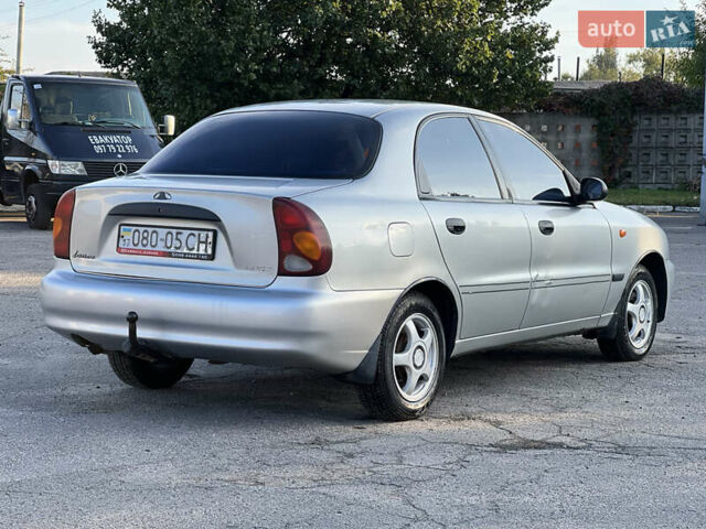 Сірий Деу Ланос, об'ємом двигуна 1.6 л та пробігом 330 тис. км за 2400 $, фото 7 на Automoto.ua