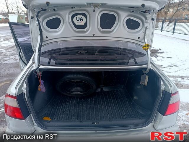 Сірий Деу Ланос, об'ємом двигуна 15 л та пробігом 0 тис. км за 2450 $, фото 10 на Automoto.ua