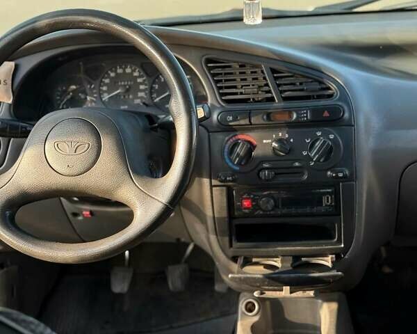 Серый Дэу Ланос, объемом двигателя 1.5 л и пробегом 237 тыс. км за 2700 $, фото 3 на Automoto.ua