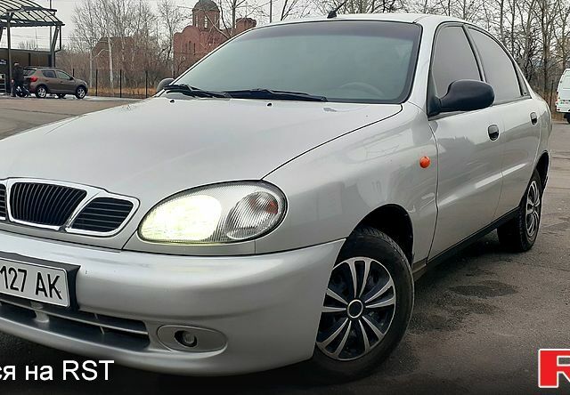 Сірий Деу Ланос, об'ємом двигуна 1.3 л та пробігом 176 тис. км за 2300 $, фото 1 на Automoto.ua