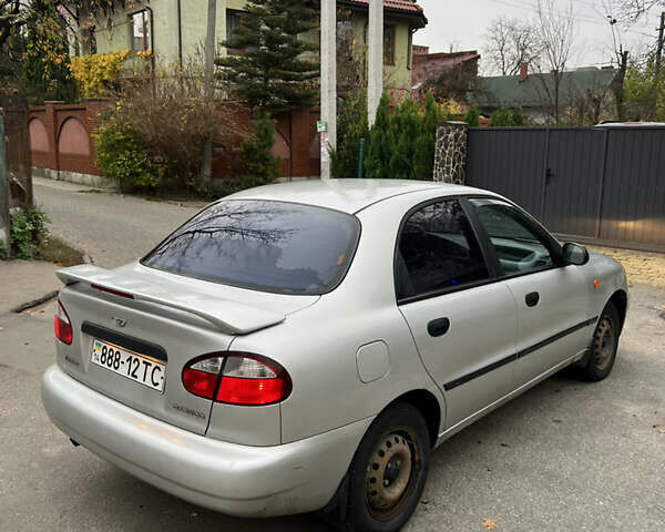 Сірий Деу Ланос, об'ємом двигуна 1.6 л та пробігом 90 тис. км за 2100 $, фото 1 на Automoto.ua