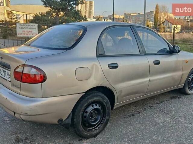 Серый Дэу Ланос, объемом двигателя 1.6 л и пробегом 270 тыс. км за 1000 $, фото 3 на Automoto.ua