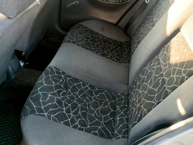 Серый Дэу Ланос, объемом двигателя 1.6 л и пробегом 215 тыс. км за 1850 $, фото 8 на Automoto.ua