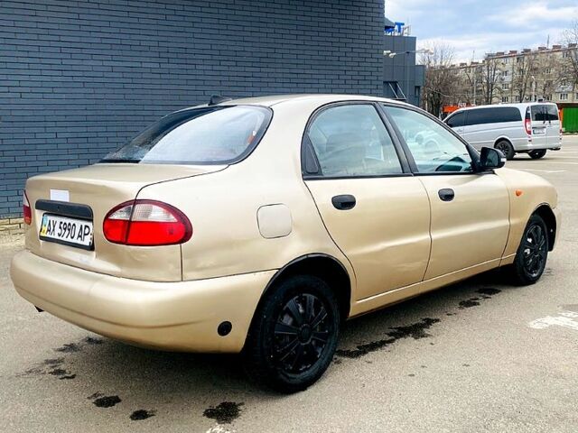 Сірий Деу Ланос, об'ємом двигуна 1.5 л та пробігом 280 тис. км за 1499 $, фото 3 на Automoto.ua