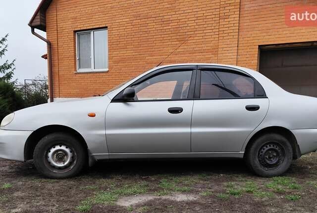 Серый Дэу Ланос, объемом двигателя 1.5 л и пробегом 298 тыс. км за 1850 $, фото 1 на Automoto.ua