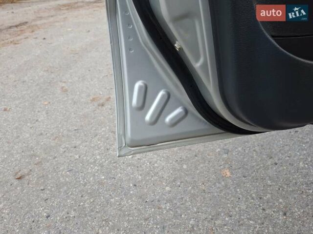 Сірий Деу Ланос, об'ємом двигуна 1.5 л та пробігом 227 тис. км за 2850 $, фото 32 на Automoto.ua