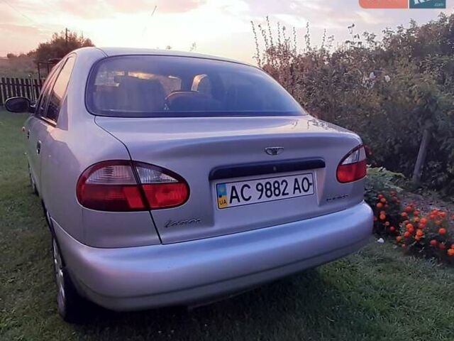 Серый Дэу Ланос, объемом двигателя 1.5 л и пробегом 188 тыс. км за 2800 $, фото 2 на Automoto.ua