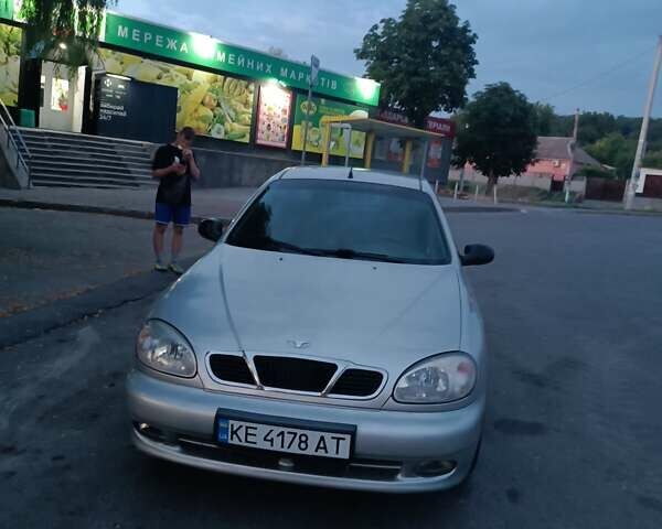 Серый Дэу Ланос, объемом двигателя 1.5 л и пробегом 242 тыс. км за 3000 $, фото 1 на Automoto.ua