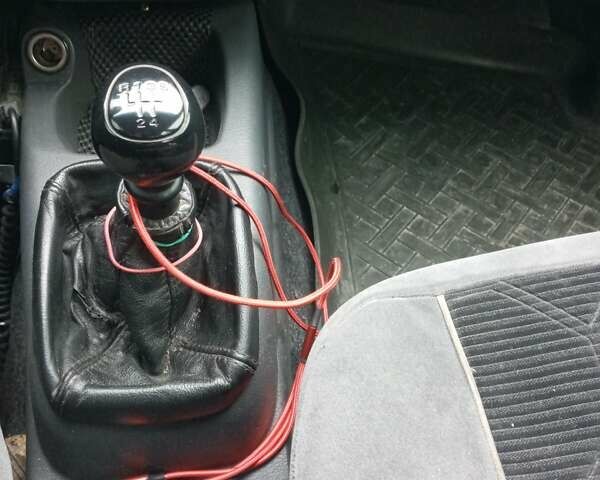 Серый Дэу Ланос, объемом двигателя 1.5 л и пробегом 350 тыс. км за 2400 $, фото 7 на Automoto.ua