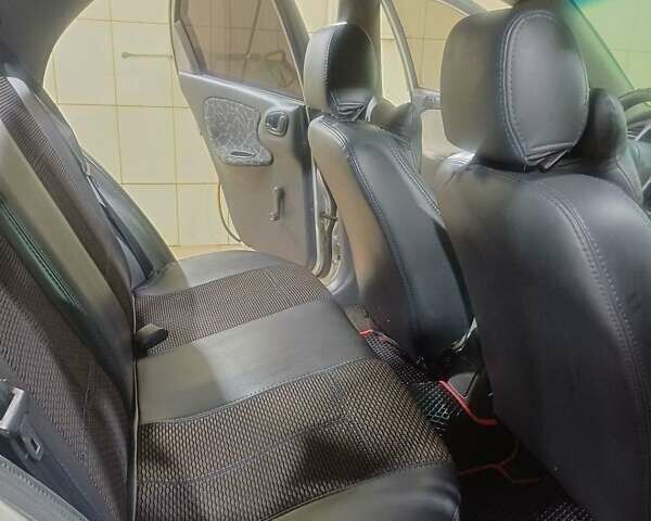 Сірий Деу Ланос, об'ємом двигуна 1.5 л та пробігом 400 тис. км за 2150 $, фото 23 на Automoto.ua