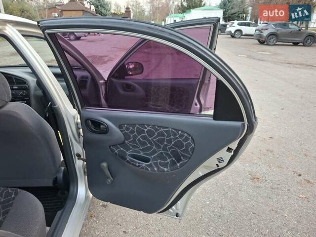 Сірий Деу Ланос, об'ємом двигуна 1.5 л та пробігом 227 тис. км за 2850 $, фото 41 на Automoto.ua