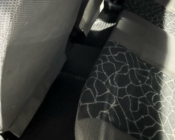 Серый Дэу Ланос, объемом двигателя 1.5 л и пробегом 268 тыс. км за 2400 $, фото 35 на Automoto.ua