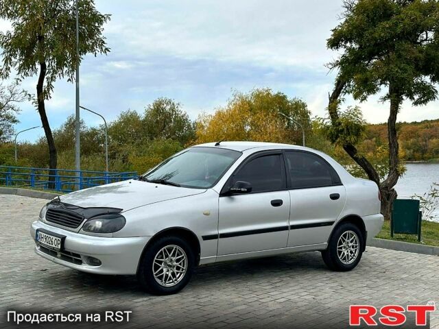 Дэу Ланос 2004 в Запорожье на Automoto.ua Серый Дэу Ланос, объемом двигателя 1.5 л и пробегом 208 тыс. км за 2650 $, фото 1 на Automoto.ua