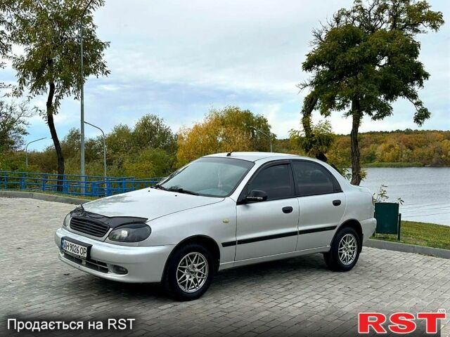 Дэу Ланос 2004 в Запорожье на Automoto.ua Серый Дэу Ланос, объемом двигателя 1.5 л и пробегом 208 тыс. км за 2650 $, фото 2 на Automoto.ua