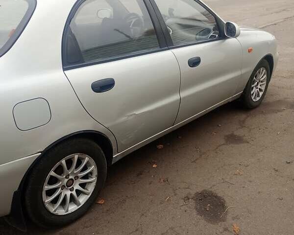 Серый Дэу Ланос, объемом двигателя 1.5 л и пробегом 283 тыс. км за 1400 $, фото 2 на Automoto.ua