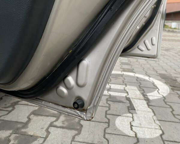 Серый Дэу Ланос, объемом двигателя 1.5 л и пробегом 205 тыс. км за 1750 $, фото 6 на Automoto.ua