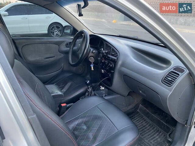 Дэу Ланос 2004 в Днепре (Днепропетровске) на Automoto.ua Серый Дэу Ланос, объемом двигателя 1.5 л и пробегом 320 тыс. км за 2500 $, фото 10 на Automoto.ua