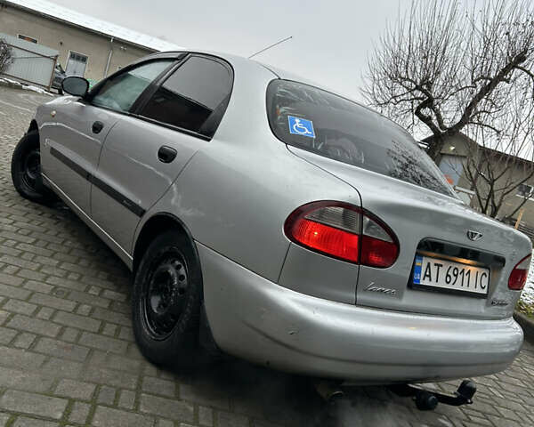 Сірий Деу Ланос, об'ємом двигуна 1.6 л та пробігом 195 тис. км за 2100 $, фото 4 на Automoto.ua