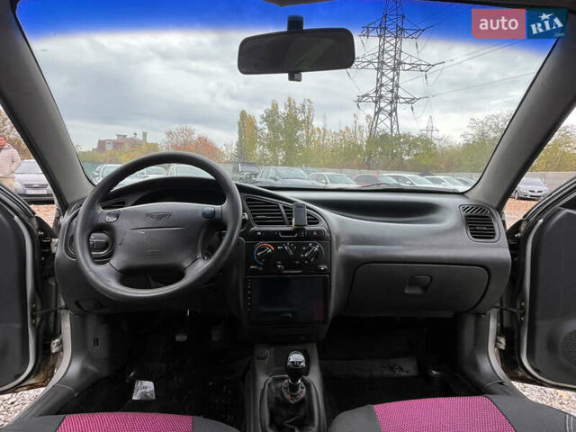 Серый Дэу Ланос, объемом двигателя 1.5 л и пробегом 267 тыс. км за 2600 $, фото 12 на Automoto.ua