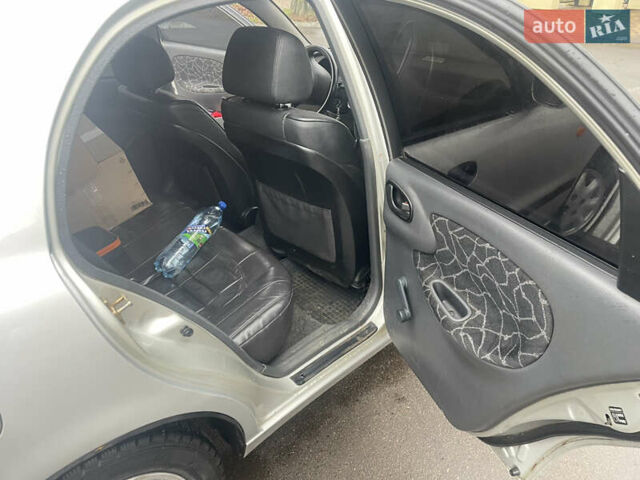 Серый Дэу Ланос, объемом двигателя 1.6 л и пробегом 320 тыс. км за 2599 $, фото 10 на Automoto.ua