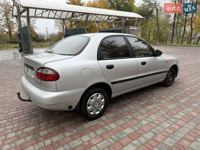 Деу Ланос 2004 у Ладижин на Automoto.ua Сірий Деу Ланос, об'ємом двигуна 1.5 л та пробігом 204 тис. км за 1850 $, фото 16 на Automoto.ua
