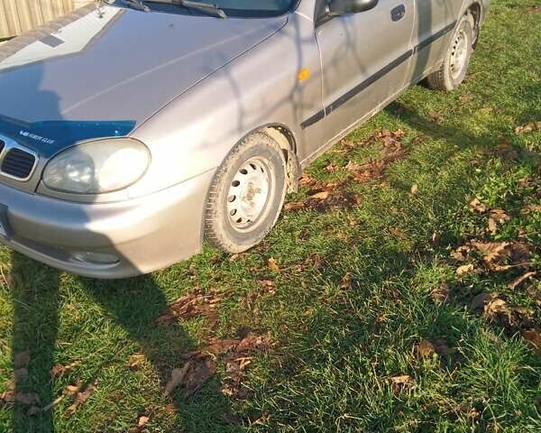 Деу Ланос 2004 у Новой Ушице на Automoto.ua Сірий Деу Ланос, об'ємом двигуна 1.5 л та пробігом 203 тис. км за 1700 $, фото 3 на Automoto.ua