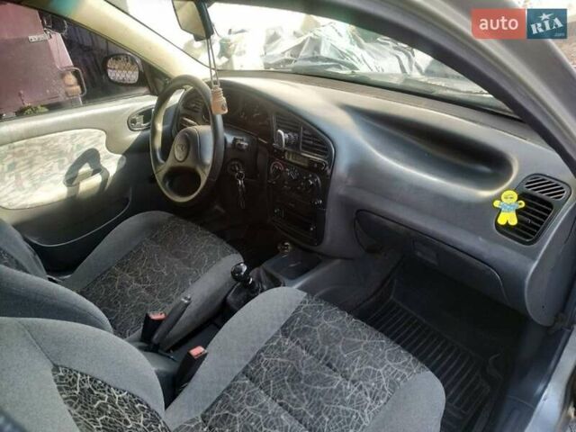 Сірий Деу Ланос, об'ємом двигуна 1.5 л та пробігом 300 тис. км за 1453 $, фото 2 на Automoto.ua