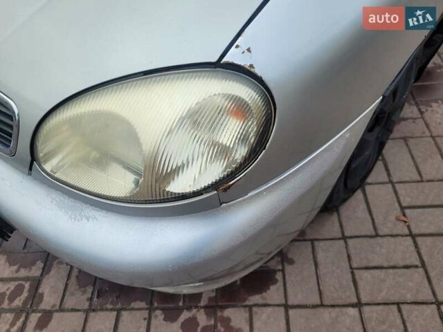 Сірий Деу Ланос, об'ємом двигуна 1.5 л та пробігом 268 тис. км за 2000 $, фото 2 на Automoto.ua