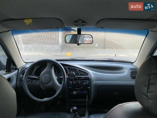 Дэу Ланос 2004 в Днепре (Днепропетровске) на Automoto.ua Серый Дэу Ланос, объемом двигателя 1.5 л и пробегом 320 тыс. км за 2500 $, фото 9 на Automoto.ua