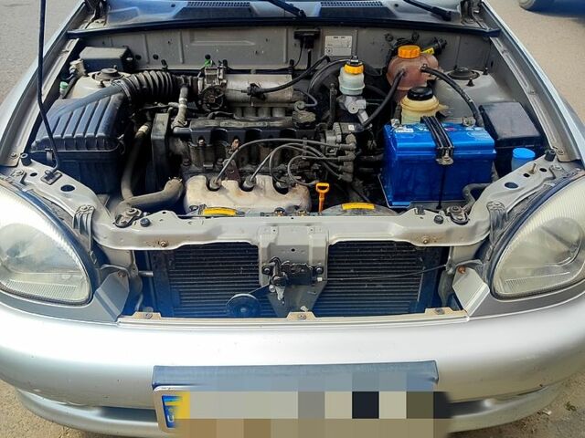 Сірий Деу Ланос, об'ємом двигуна 1.6 л та пробігом 316 тис. км за 2500 $, фото 1 на Automoto.ua