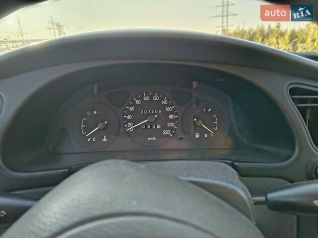 Серый Дэу Ланос, объемом двигателя 1.5 л и пробегом 207 тыс. км за 2249 $, фото 1 на Automoto.ua