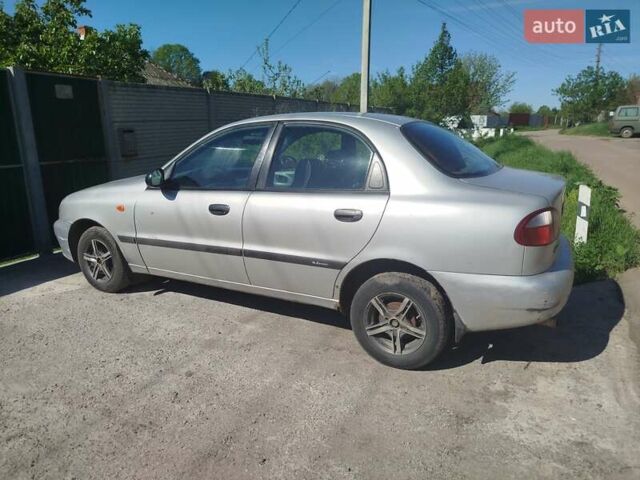 Сірий Деу Ланос, об'ємом двигуна 1.5 л та пробігом 455 тис. км за 2000 $, фото 5 на Automoto.ua