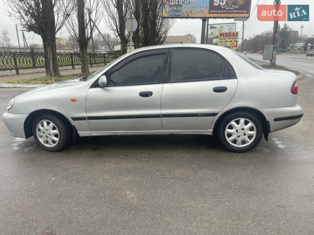 Серый Дэу Ланос, объемом двигателя 1.6 л и пробегом 320 тыс. км за 2599 $, фото 4 на Automoto.ua