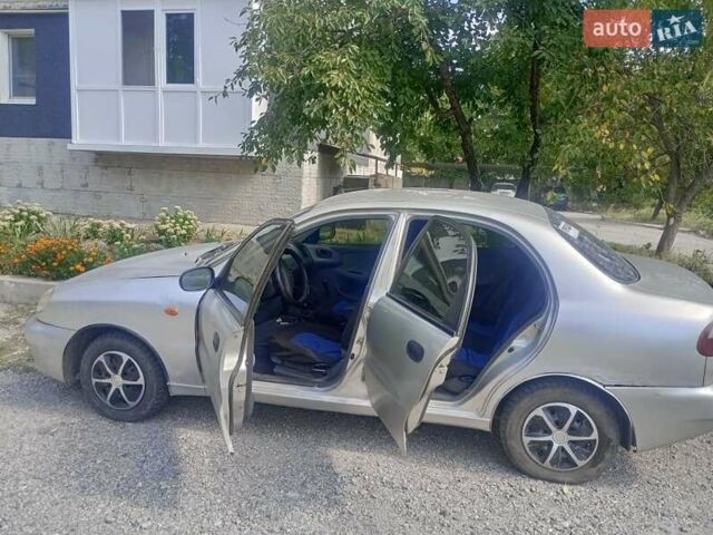 Сірий Деу Ланос, об'ємом двигуна 1.5 л та пробігом 100 тис. км за 1300 $, фото 6 на Automoto.ua