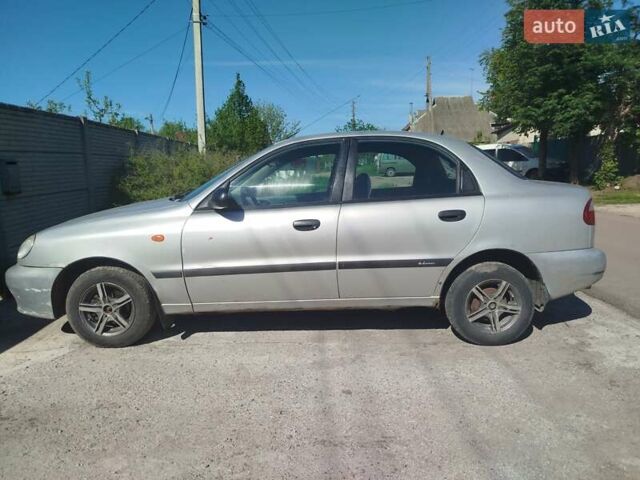 Сірий Деу Ланос, об'ємом двигуна 1.5 л та пробігом 455 тис. км за 2000 $, фото 2 на Automoto.ua