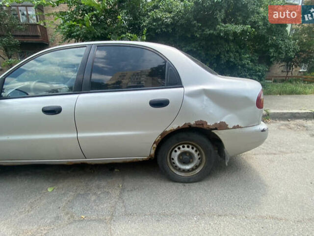 Серый Дэу Ланос, объемом двигателя 1.5 л и пробегом 360 тыс. км за 800 $, фото 2 на Automoto.ua