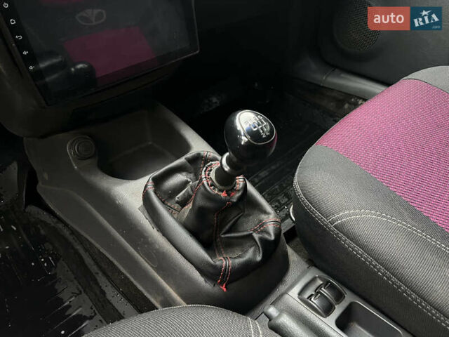 Серый Дэу Ланос, объемом двигателя 1.5 л и пробегом 267 тыс. км за 2600 $, фото 21 на Automoto.ua