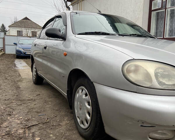 Сірий Деу Ланос, об'ємом двигуна 1.5 л та пробігом 235 тис. км за 2000 $, фото 1 на Automoto.ua