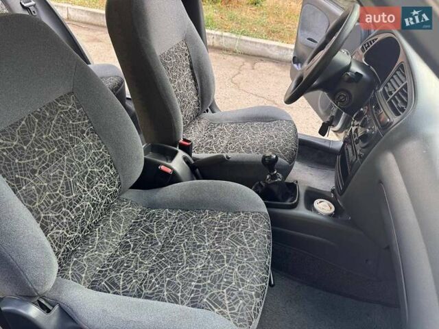 Серый Дэу Ланос, объемом двигателя 1.5 л и пробегом 68 тыс. км за 3550 $, фото 23 на Automoto.ua