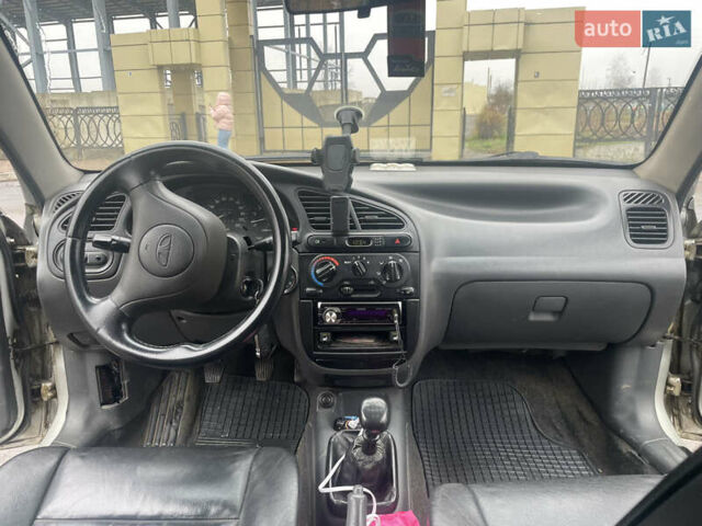 Серый Дэу Ланос, объемом двигателя 1.6 л и пробегом 320 тыс. км за 2599 $, фото 12 на Automoto.ua