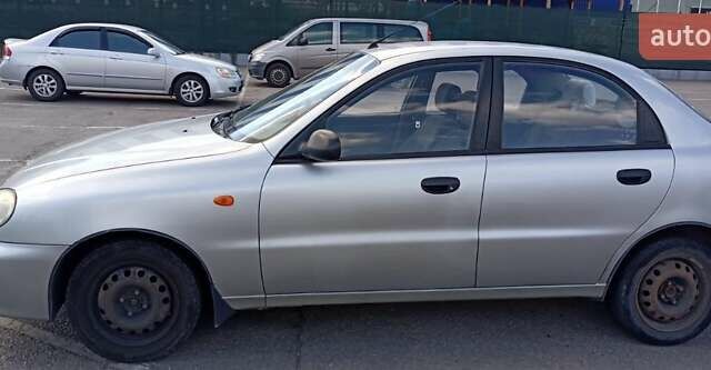 Сірий Деу Ланос, об'ємом двигуна 1.6 л та пробігом 161 тис. км за 2700 $, фото 7 на Automoto.ua