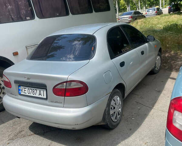Дэу Ланос 2004 в Днепре (Днепропетровске) на Automoto.ua Серый Дэу Ланос, объемом двигателя 1.5 л и пробегом 320 тыс. км за 2500 $, фото 4 на Automoto.ua