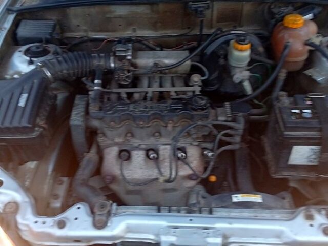 Серый Дэу Ланос, объемом двигателя 1.5 л и пробегом 0 тыс. км за 1450 $, фото 4 на Automoto.ua