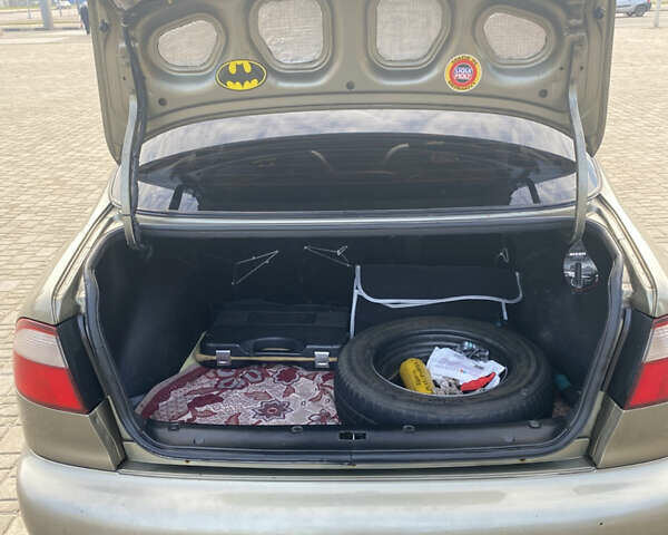 Серый Дэу Ланос, объемом двигателя 1.5 л и пробегом 313 тыс. км за 3200 $, фото 14 на Automoto.ua