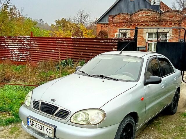 Серый Дэу Ланос, объемом двигателя 1.6 л и пробегом 224 тыс. км за 2000 $, фото 2 на Automoto.ua