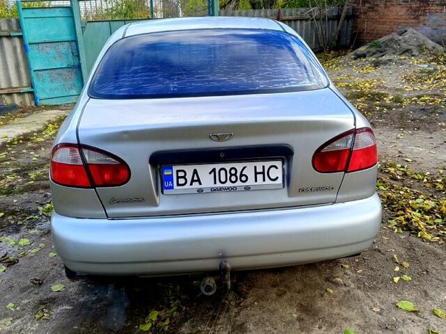 Дэу Ланос 2004 в Кропивницком (Кировограде) на Automoto.ua Серый Дэу Ланос, объемом двигателя 1.5 л и пробегом 180 тыс. км за 1700 $, фото 1 на Automoto.ua