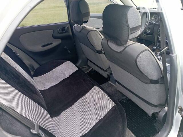 Серый Дэу Ланос, объемом двигателя 1.5 л и пробегом 214 тыс. км за 2200 $, фото 1 на Automoto.ua