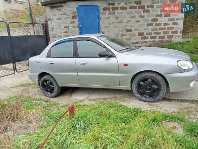 Серый Дэу Ланос, объемом двигателя 1.6 л и пробегом 224 тыс. км за 2000 $, фото 7 на Automoto.ua
