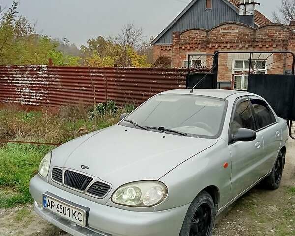 Серый Дэу Ланос, объемом двигателя 1.6 л и пробегом 224 тыс. км за 2000 $, фото 9 на Automoto.ua