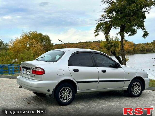Дэу Ланос 2004 в Запорожье на Automoto.ua Серый Дэу Ланос, объемом двигателя 1.5 л и пробегом 208 тыс. км за 2650 $, фото 9 на Automoto.ua